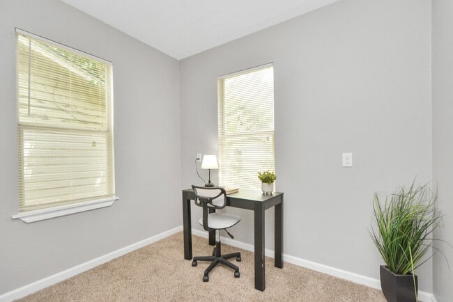 Photo - 1801 Roosevelt St