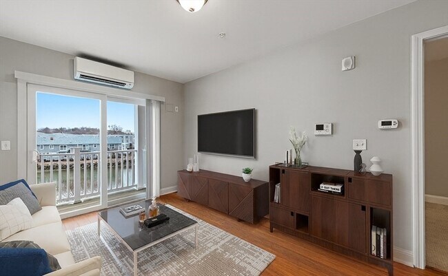 Photo - 6 Needhams Lndg Rd Unit 401