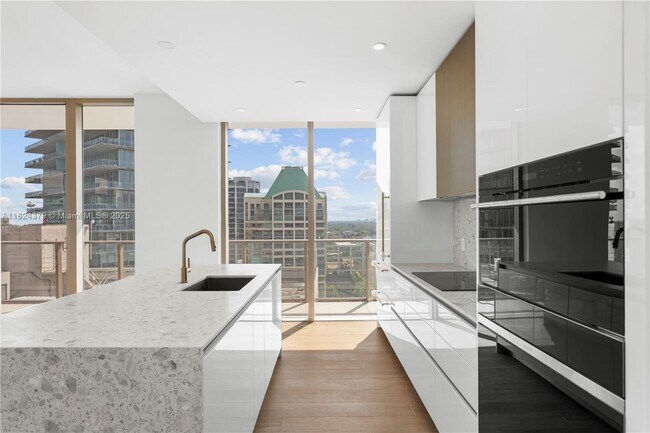 Photo - 2678 Tigertail Ave Condo Unit 1707