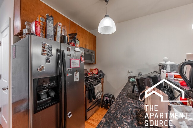 Photo - 1738 W Altgeld St Unidad 2R