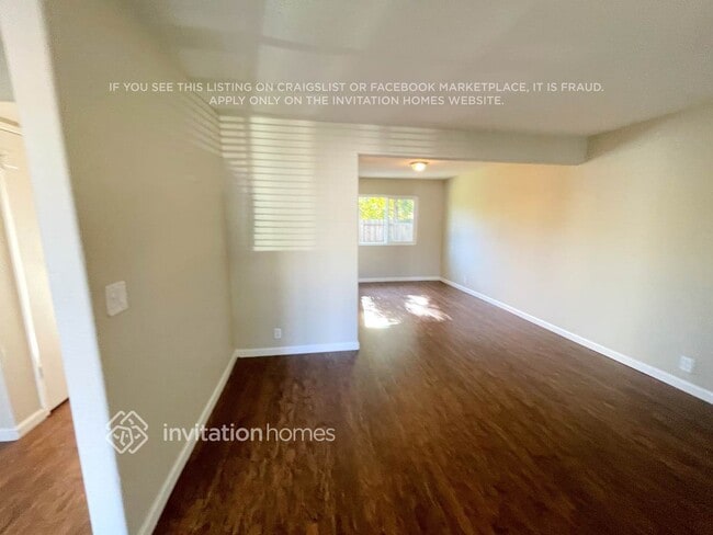 Photo - 1870 Woodglen Ln