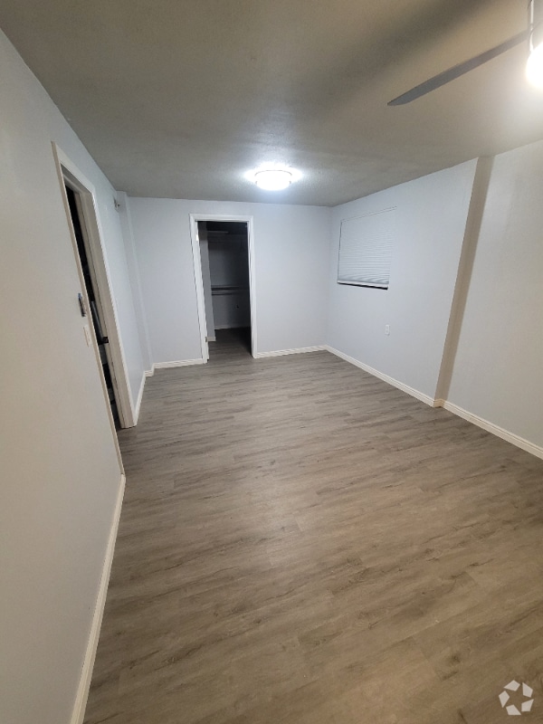 Building Photo - 1497 Elm Hill Cir Rental