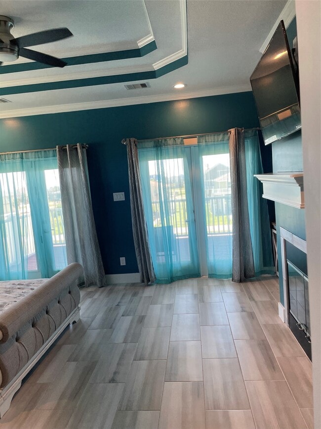 Photo - 22903 Miramar Dr