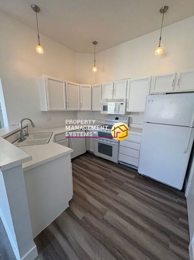 Photo - 2 Bedroom Condo in Taylorsville!