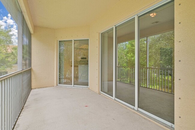 Photo - **Coach Home in Jonathans Bay - 3/2 + Den -  Water Views - 2 Car Garage**