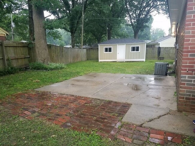 Backyard with patio and storage - 1586 Sea Isle Rd