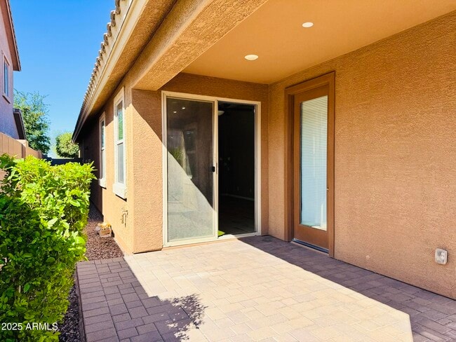 Photo - 3253 S Miller Dr