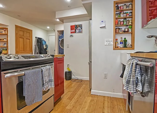 Photo - 27 Saint Stephen St