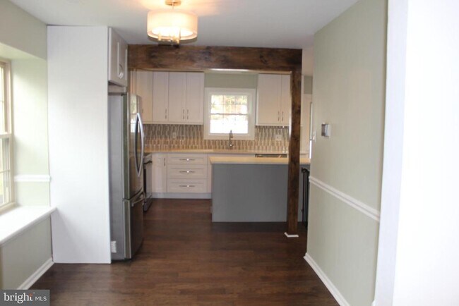 Photo - 252 Marble Ct