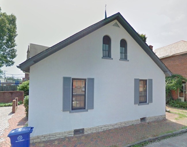 Photo - 117 E Sycamore St Unit 117