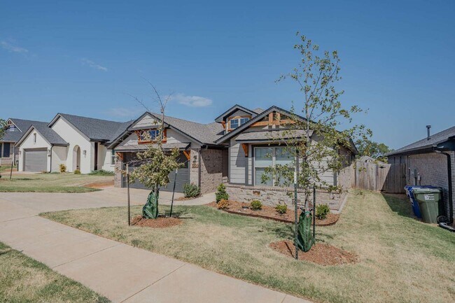 3729 Alta Vis Dr