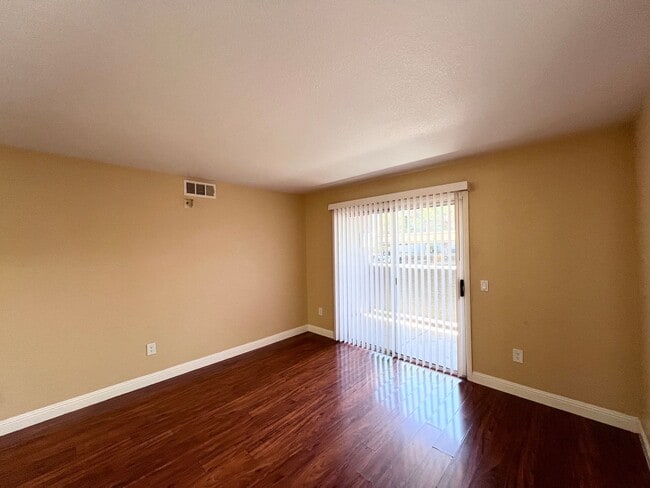 Photo - 5055 W Hacienda Ave