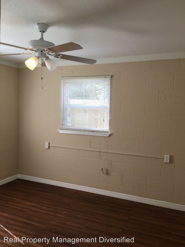 Photo - 2 br, 1 bath House - 2317 SW 2nd ST