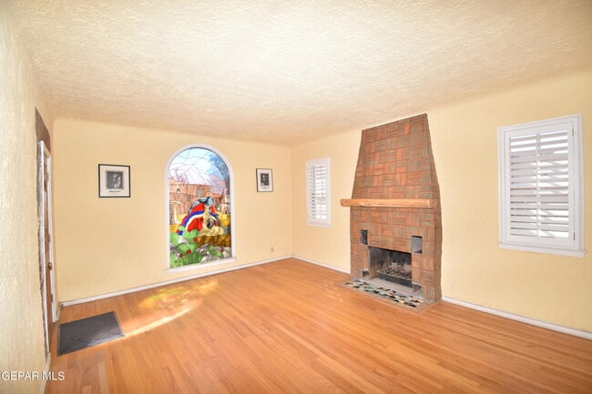 Photo - 515 Gregory Ave