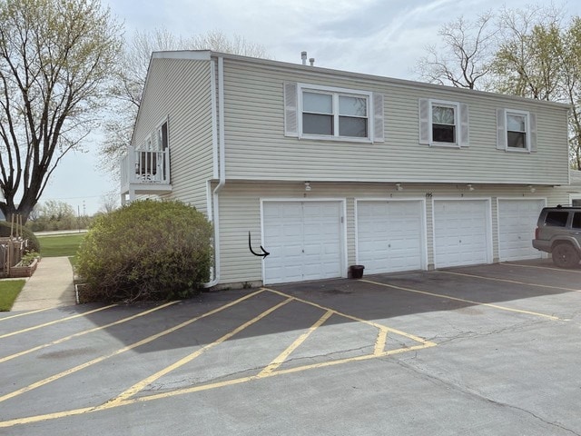 Building Photo - 195 Thomas Ct Unit D