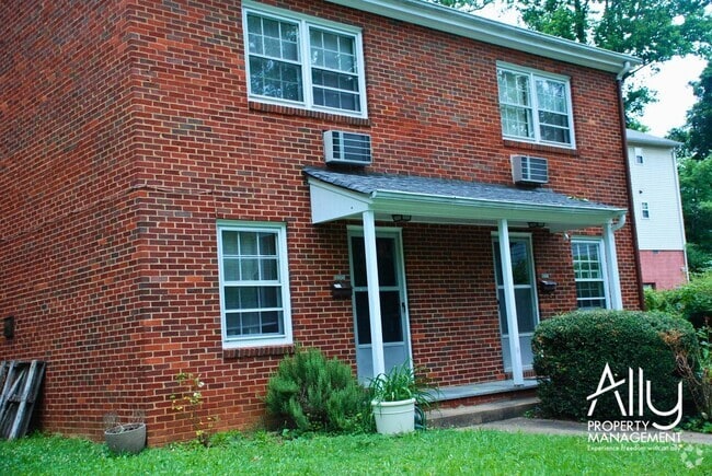 Building Photo - 118 Harmon St Rental