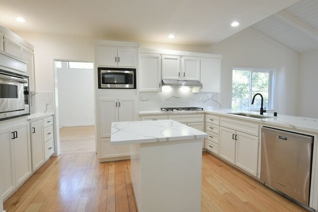 Photo - Spacious and Well Appointed Home in the East San Jose Foothills