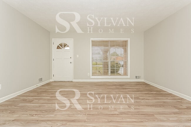 Photo - Welcome home to this 3 bedroom, 2 bathroom home