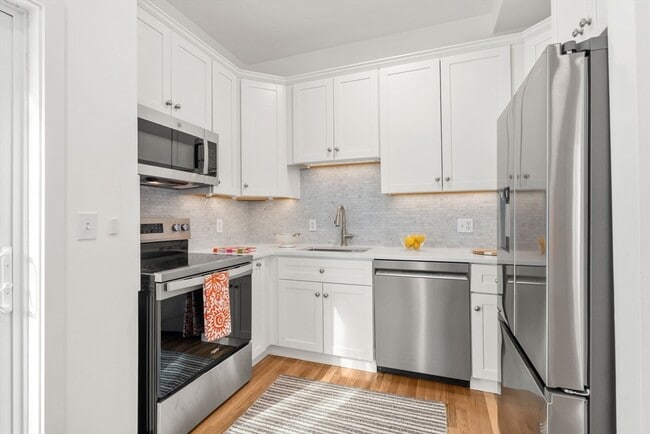 Photo - 7 Russell St Unit 2