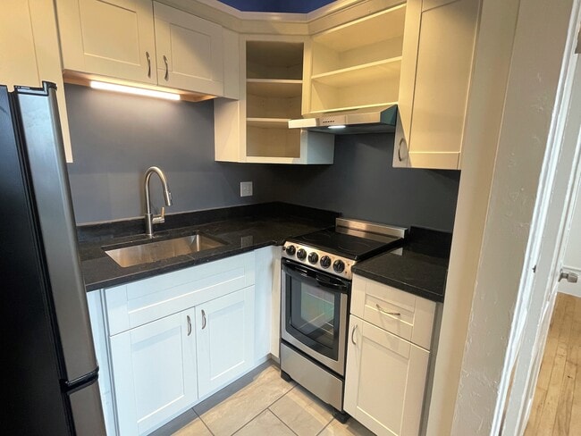 Photo - 32 Alfred St Condo Unit 6