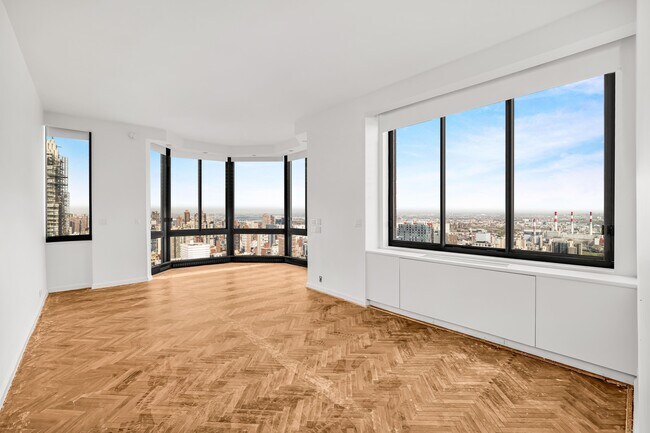 Photo - 200-210 E 65th St