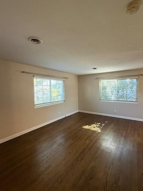 Photo - 736 Essex Pl