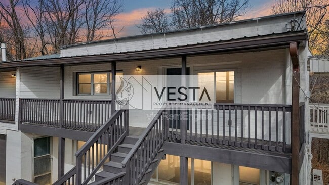 2383 Dutch Cove Rd Unit 1