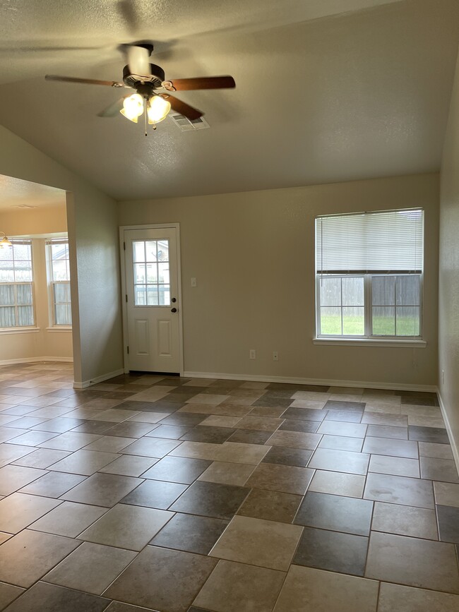 Photo - 9457 Magnolia Wood Dr