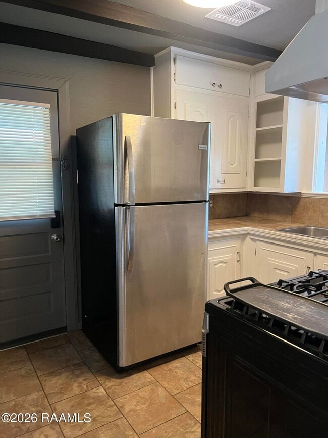 Photo - 135 Oak Crest Dr