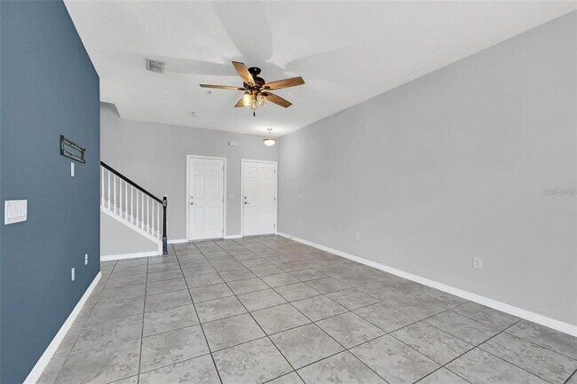 Photo - 2471 Seven Oaks Dr