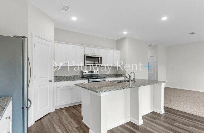 Photo - 1074 Large Poppy Dr