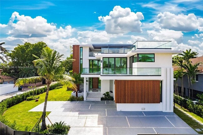 Photo - 1248 NE 89th St