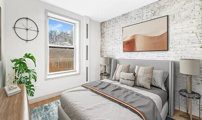 Photo - 199 W 10th St Unit PHAB