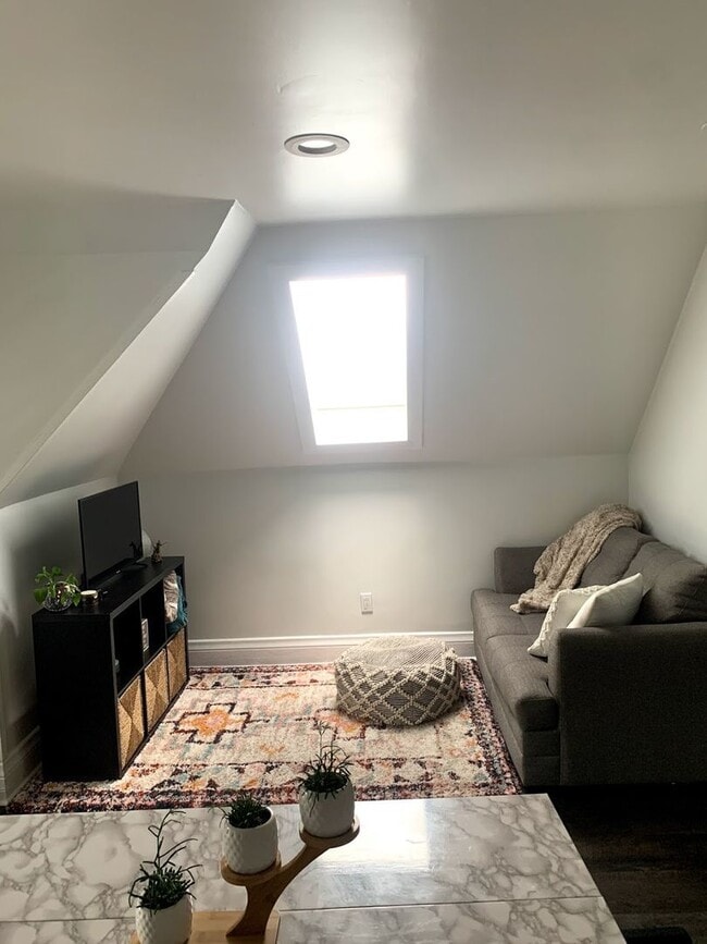 Photo - 841 Heberton St Unidad 3