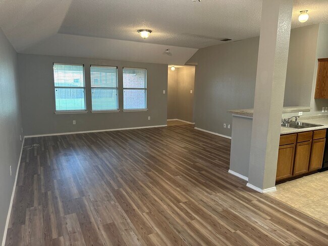 Photo - Adorable 3-2-2 in Trails of Chesnut Meadow in Forney!