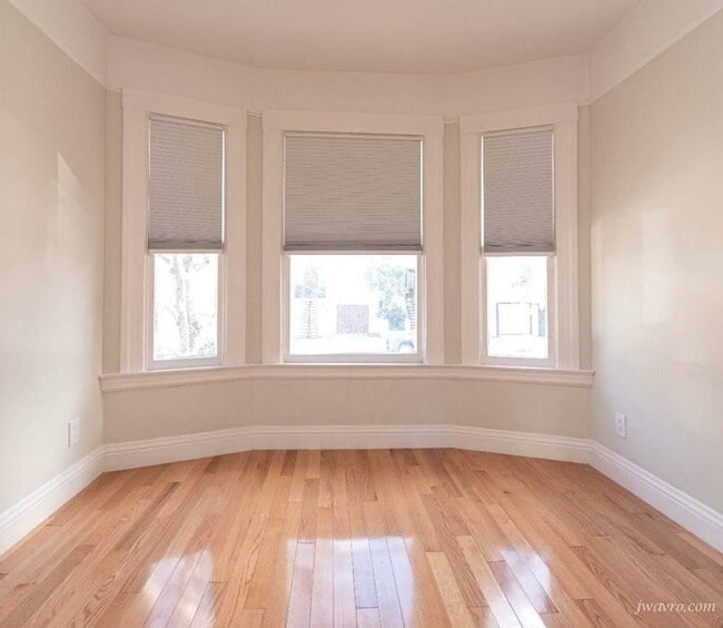 Photo - 2268 Bryant St