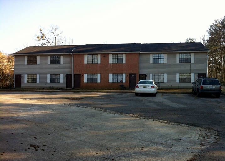 Whetstone Apartments - Whetstone Apartments