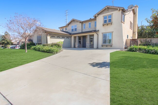 Photo - 1212 Lavendar Way House
