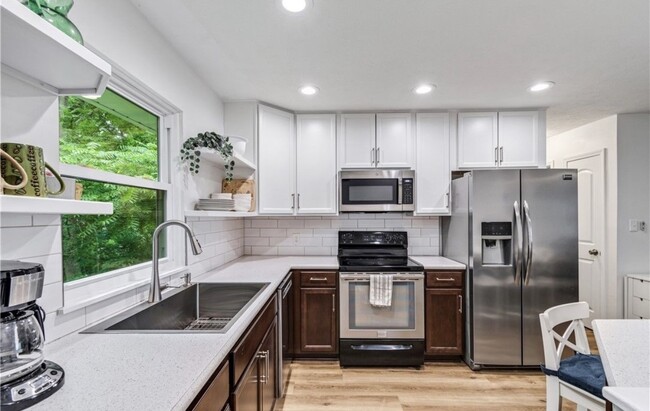 Photo - 3811 Edgepark Dr Townhome