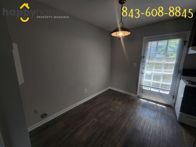 Photo - 921 Nabors Dr