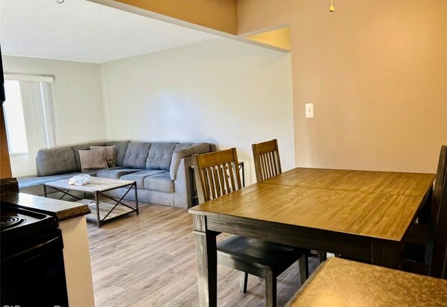 Photo - 1637 S Riverside Ave Unit Clairview Condo #7