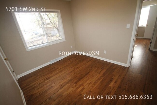 Photo - 4701 SW 2nd St