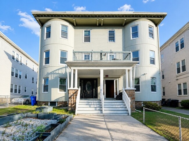 Building Photo - 781 Columbia Rd Unit 3
