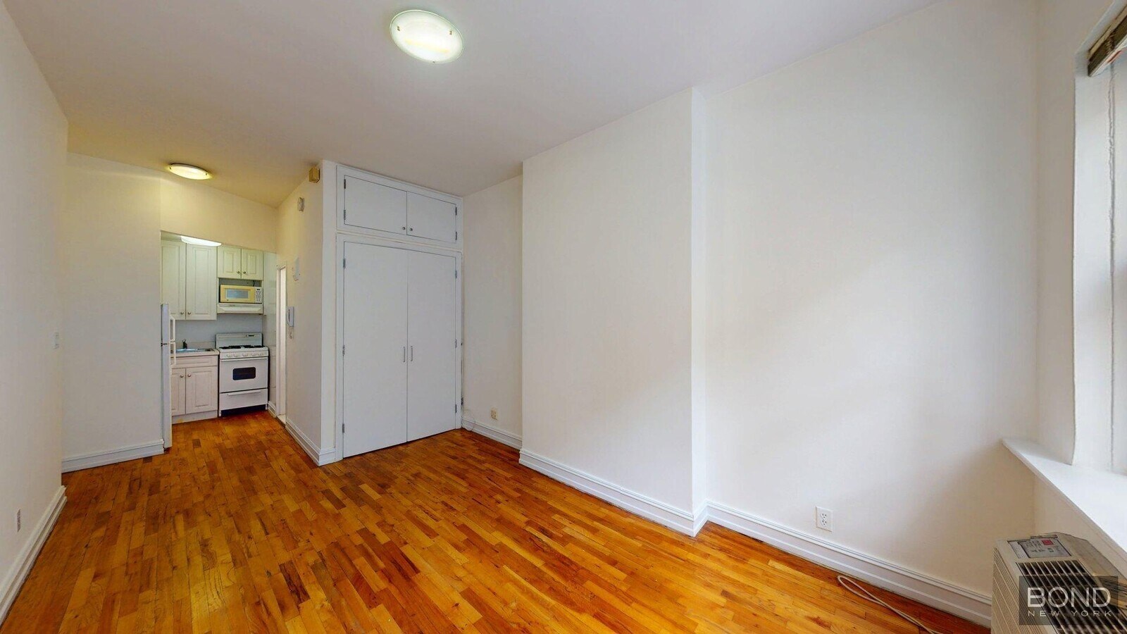 Photo - 333 E 84th St Apartment Unit 1C