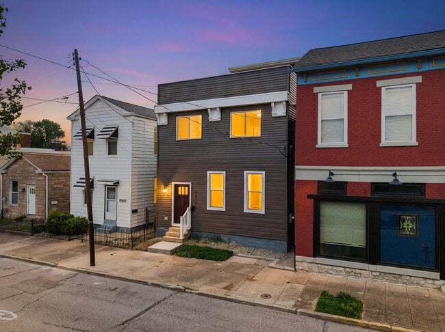Photo - 1017 Saratoga St