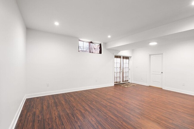 Photo - 7202 Pine Dr