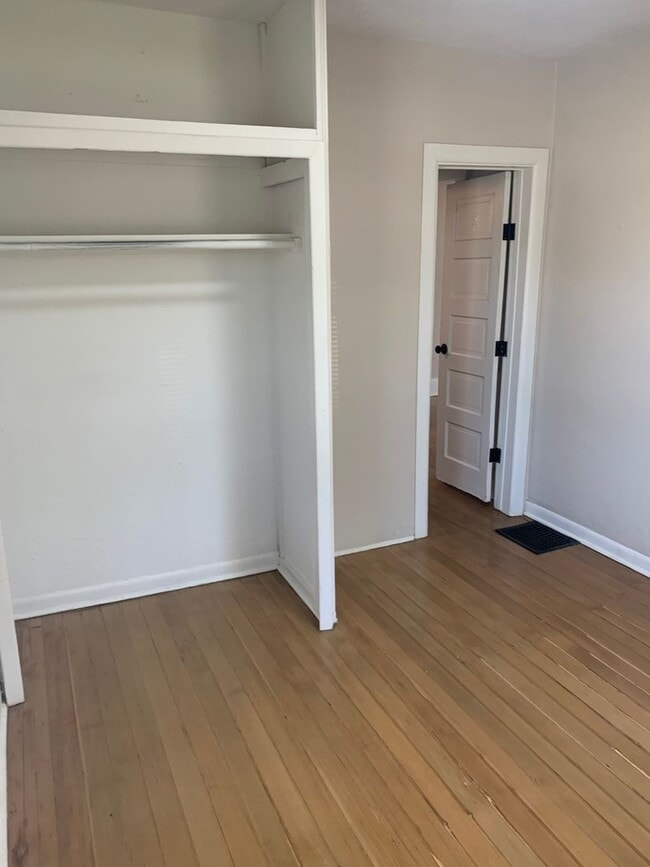 Photo - 2102 8th Ave