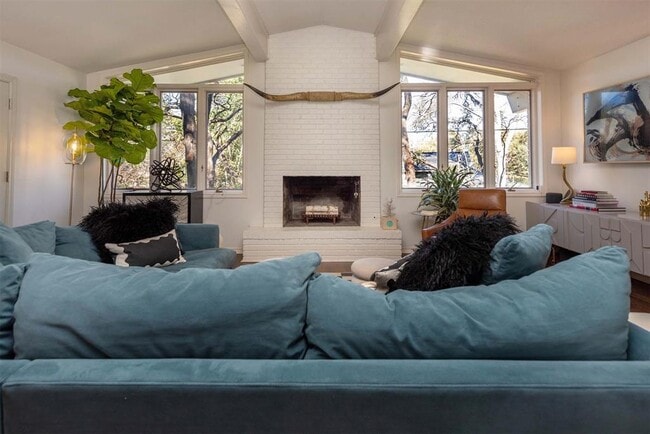 Photo - 2 Randolph Pl