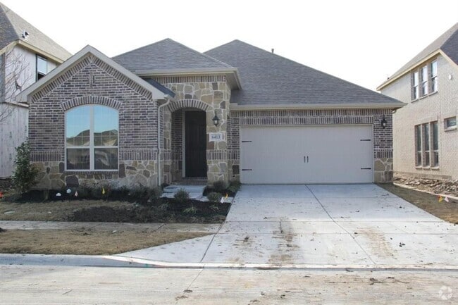 Building Photo - 6413 Viejo St Rental