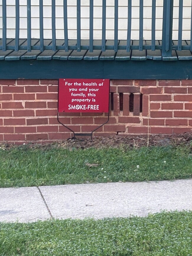 Photo - 547 N Oakland Ave